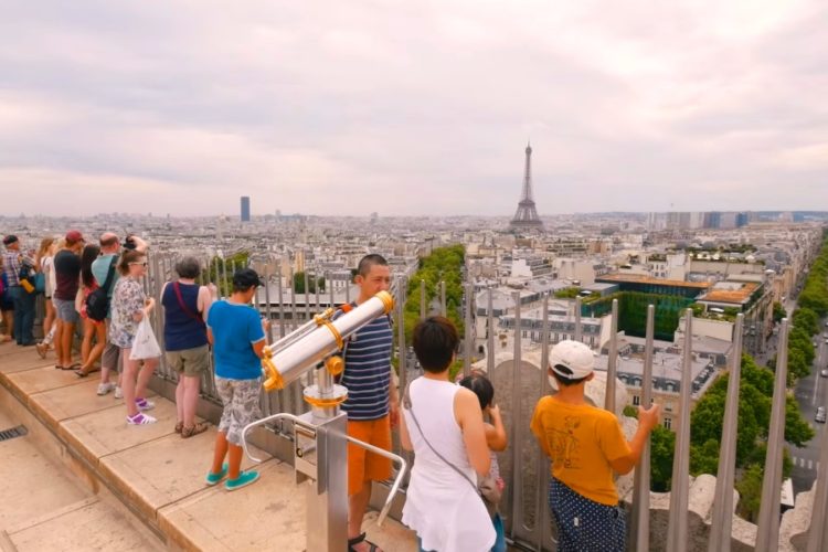 В популярной стране начали говорить о 5-й волне коронавируса