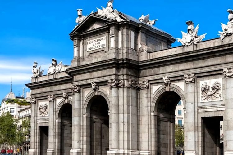 В ЕС туризм снова может закрыться, хоть и без официального карантина