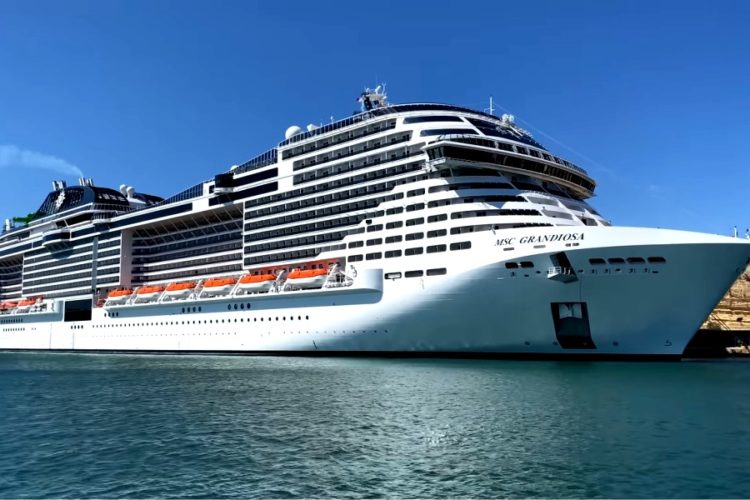 Круизы по Персидскому заливу: проблемы возникнут у семей с подростками