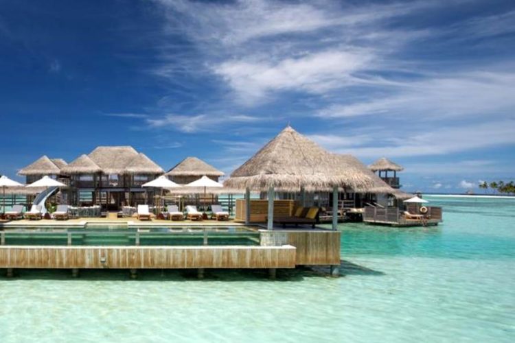 Туристам предлагают очень удобные рейсы на Шри-Ланку и Мальдивы