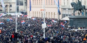 новость 25-11-2021 Страны ЕС накрывают протесты против ковидных ограничений
