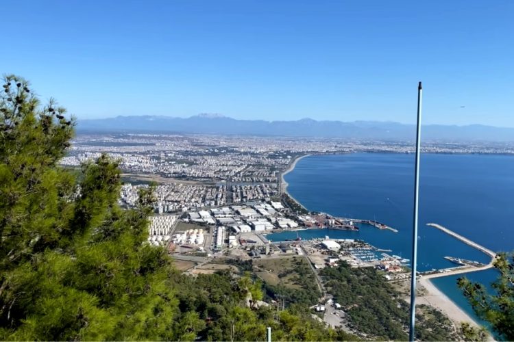 Россияне устремились в популярную страну, несмотря на подорожание