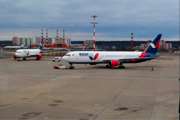 Запрет на международные рейсы не остановит омикрон