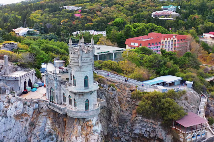 Крым отказался от введения курортного сбора