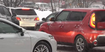 Таксистов Москвы попросили не повышать ценники на новогодний период