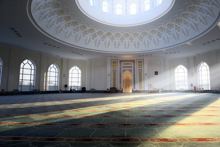 Узбекистан вернёт туристам НДС