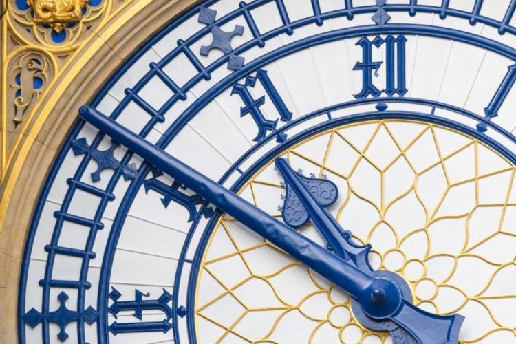 В британской прессе появились фото обновленного Биг Бена