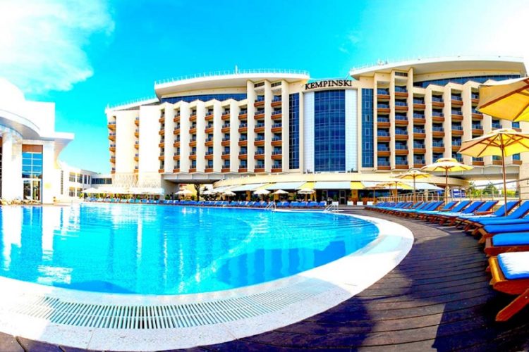 новость 22-12-2021 Краснодарские отели будут принимать только по QR-коду