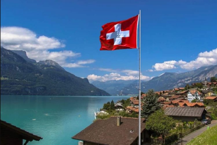 новость 23-12-2021 Швейцария ужесточила ковидные ограничения