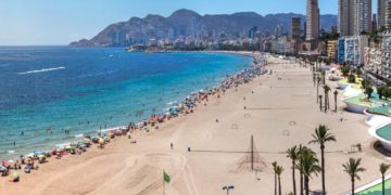 новость 23-12-2021 Бенидорм закрывается в преддверии высокого сезона