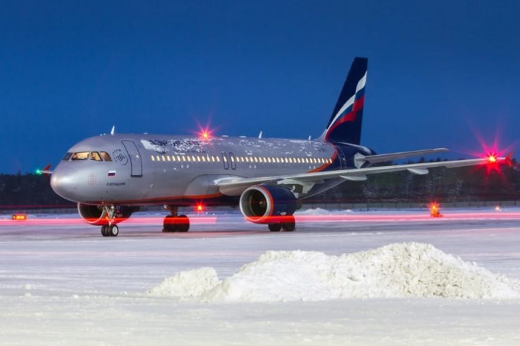 новость 08-12-2021 "Аэрофлот" убрал из зимнего расписания 1200 прямых рейсов