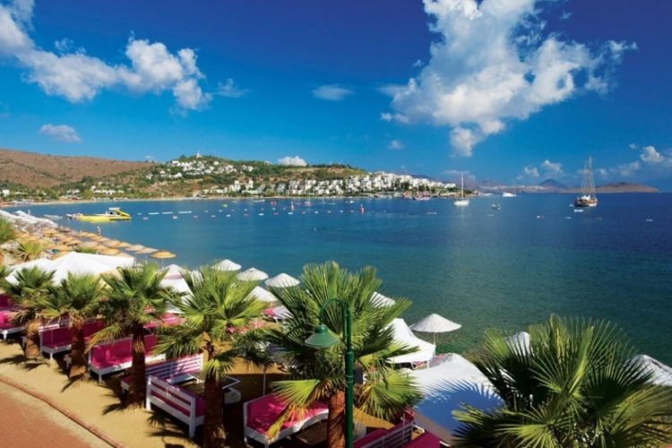 новость 08-12-2021 Каждый пятый турист прибыл в Турцию из России