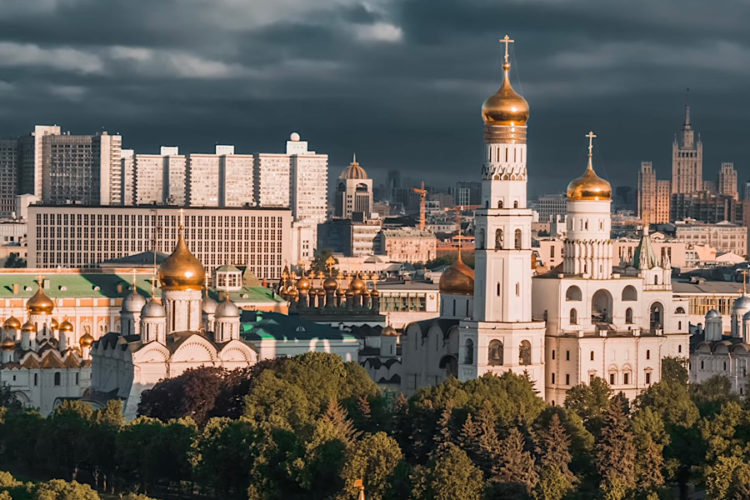 Чернышенко сообщил о стремительном восстановлении турпоездок