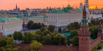 Карантин для приезжающих в Россию сократили