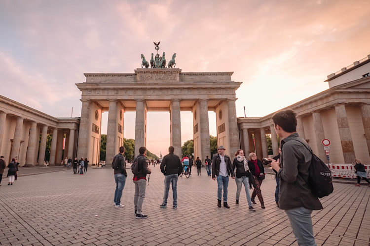 В Европе не могут договориться по срокам действия ковидных паспортов