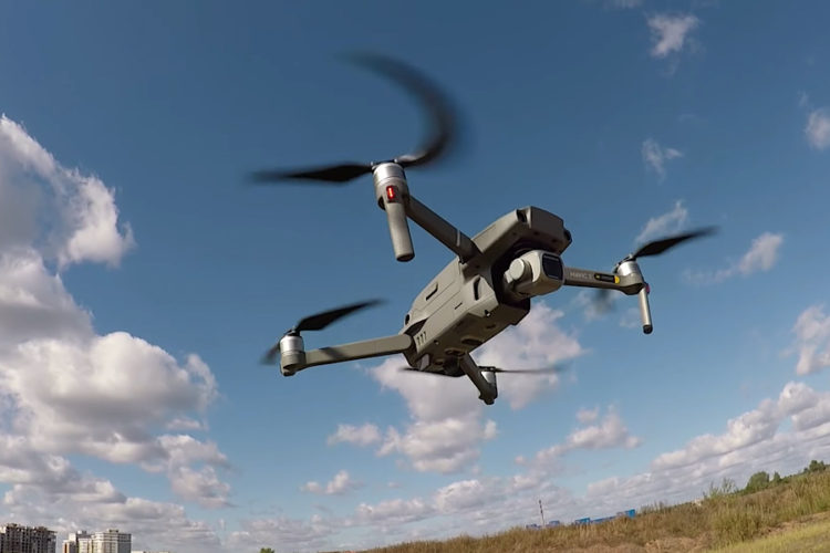 В ОАЭ вводят запрет на дроны и спортивные самолеты