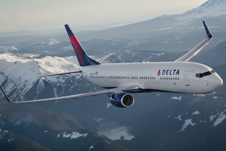 Авиакомпании начали восстанавливать нормальный график по всему миру