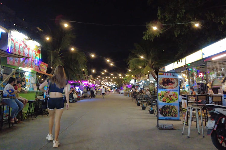 Самая популярная улица Паттайи завершает реконструкцию