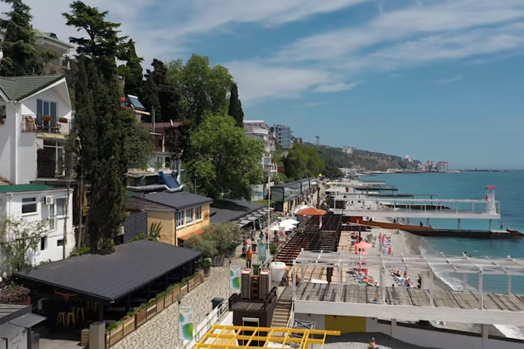 Туристический поток в Крым может снизиться в 2022-м году