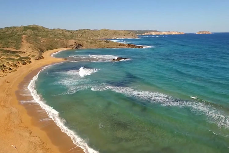 Сразу две европейские страны сообщили о снятии ковидных ограничений