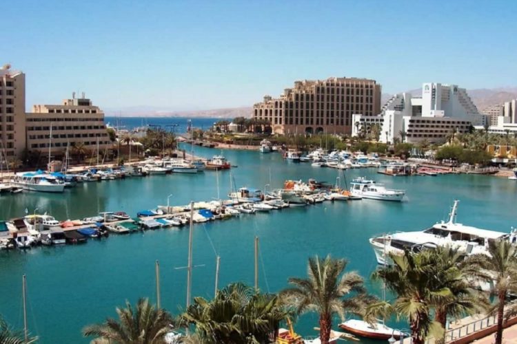 новость 02-01-2022 Израиль отменит ограничения на поездки для иностранных туристов