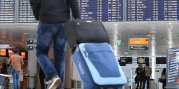 новость 09-01-2022 ECDC рекомендует отложить поездки в страны Евросоюза и Шенгена