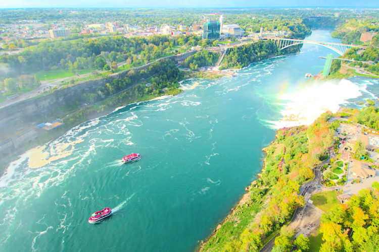 Booking.com не смог "отбиться" от большого штрафа