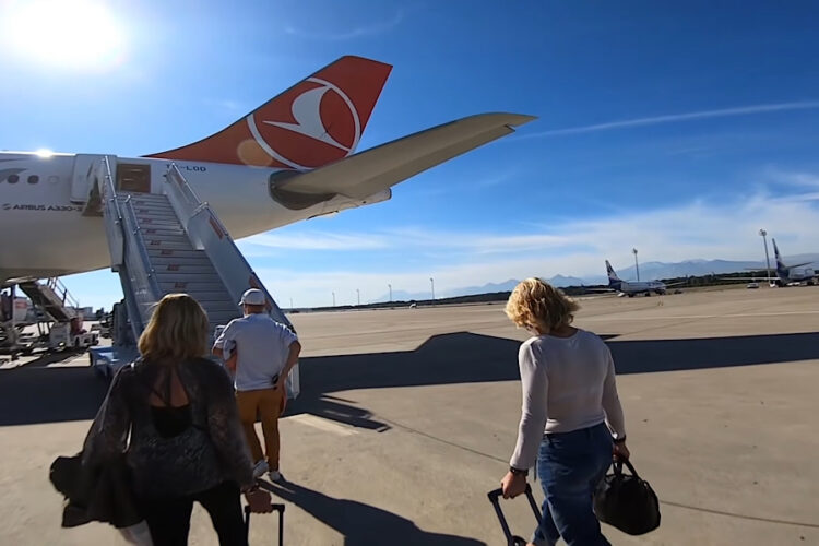 Авиакомпании Турции могут столкнуться с санкциями из-за Кипра