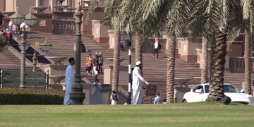 Стало известно, что взорвалось и напугало людей в Абу-Даби