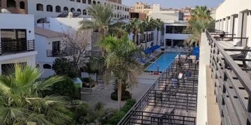 В аэропортах Египта снова километровые очереди?