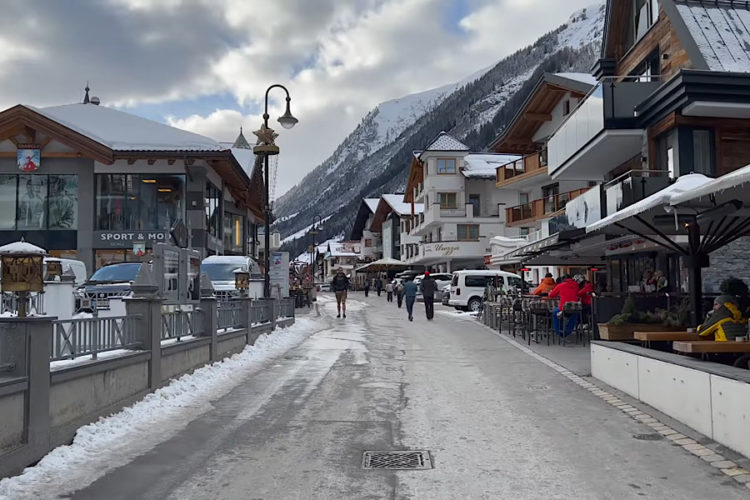 Все больше стран отказываются жить с ковид-правилами