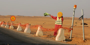 Саудовская Аравия выпустит за границу только некоторых туристов