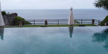 Остров Бали наконец решили открыть для иностранцев