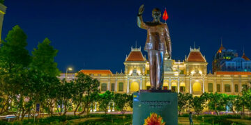 Вьетнам откроется для туристов не позднее апреля 2022 года