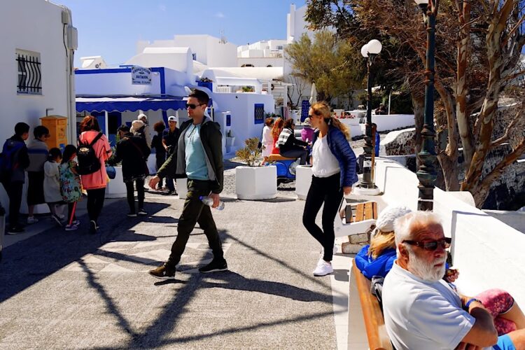 На отдых в Грецию можно попасть новыми способами