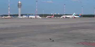 Авиакомпании будут отчитываться о стоимости билетов в ФАС