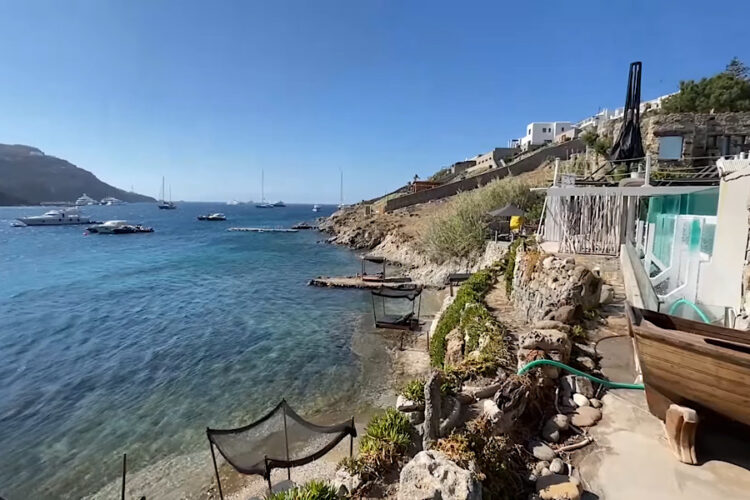 Возможности полетов из Москвы на остров Миконос возрастут