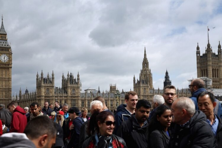 новость 14-02-2022 В Великобритании карантин отменят даже для заболевших covid