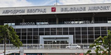 новость 02-03-2022 Как добраться до единственной страны ЕС, не закрывшей небо для российских авиакомпаний?