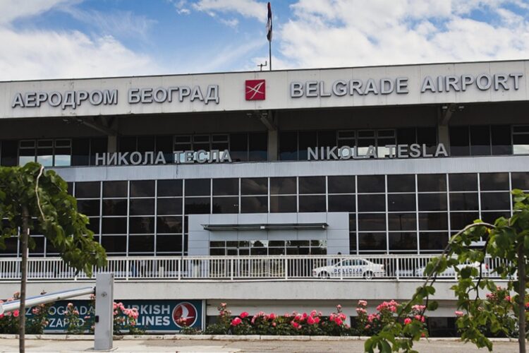 новость 02-03-2022 Как добраться до единственной страны ЕС, не закрывшей небо для российских авиакомпаний?