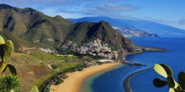 новость 10-03-2022 Более 100 подземных толчков было зафиксировано на Канарских островах