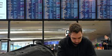 новость 01-03-2022 Туристические агенты: "Перелет будет долгим и дорогим"