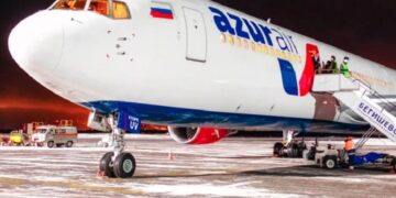 новость 15-03-2022 AZUR air запускает рейсы Москва-Стамбул