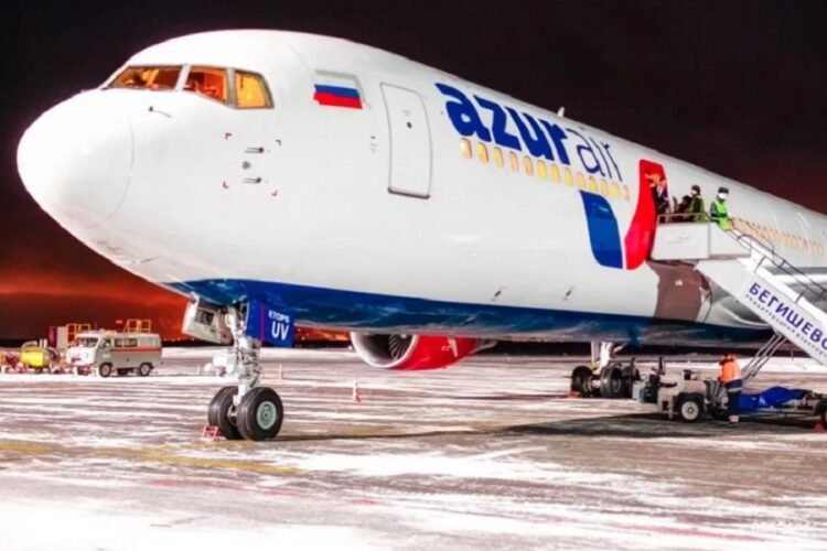 новость 15-03-2022 AZUR air запускает рейсы Москва-Стамбул
