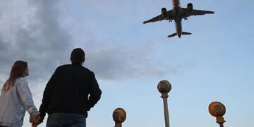 новость 22-03-2022 Из-за закрытия российского неба международные авиакомпании несут огромные потери