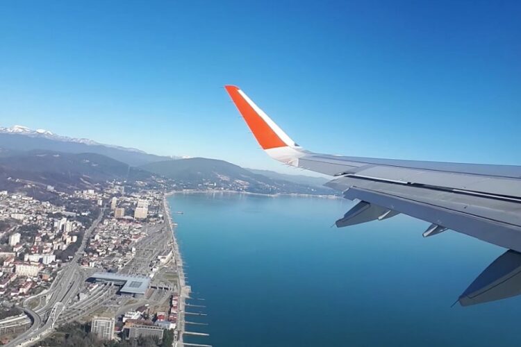 новость 04-03-2022 Аннулирования броней наблюдаются после продления запрета на перелеты на курорты юга РФ