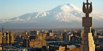 новость 10-03-2022 В столицу Армении устремились десятки тысяч россиян