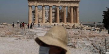 новость 06-04-2022 К началу лета Греция отменит все ковидные ограничения