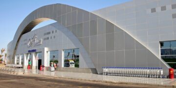 новость 21-04-2022 Египет продолжает замещать россиян. Страна приняла первый прямой авиарейс из Израиля