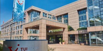 новость 07-04-2022 Свыше 40 000 авиарейсов в Грецию поставит туроператор TUI